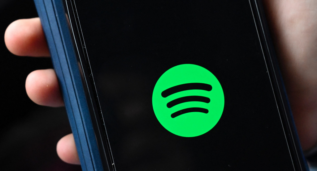 Spotify fica fora do ar e recebe milhares de reclamações dos usuários