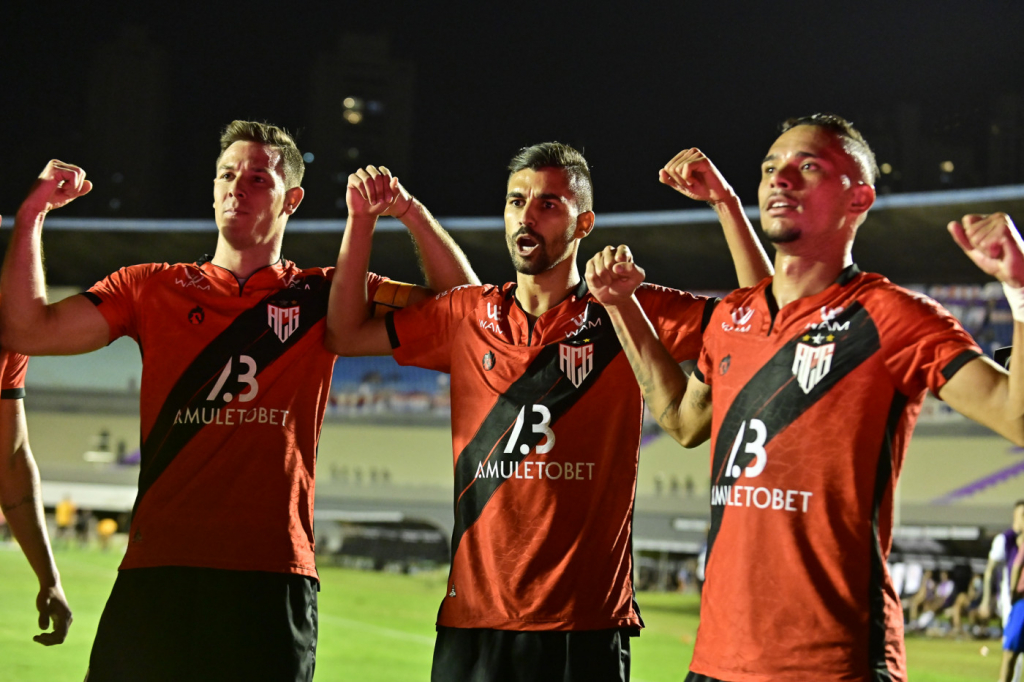 Atlético-GO vence Nacional-URU por 3 a 0 e vai à inédita semifinal da Sul-Americana