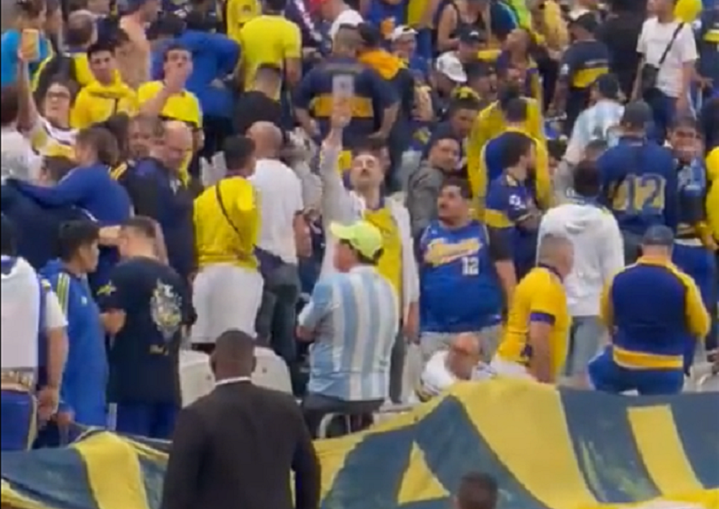 Polícia prende 3 torcedores do Boca Juniors por injúria racial e apologia ao nazismo durante jogo contra o Corinthians 