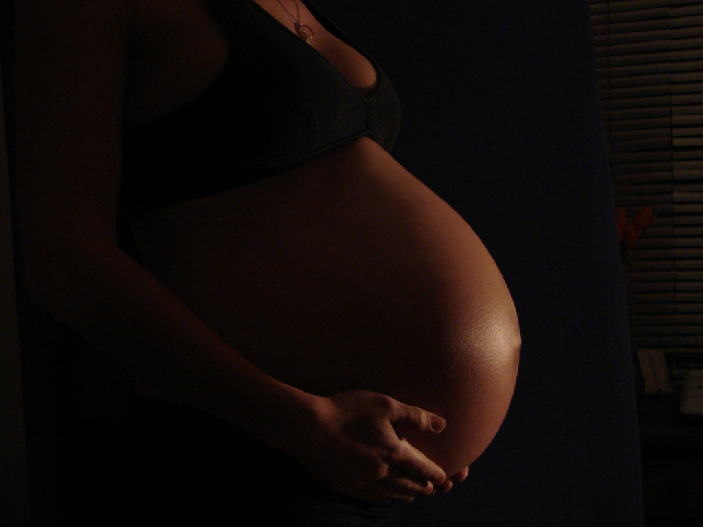 Pesquisa mostra 6 em cada 10 mulheres já tiveram gravidez indesejada