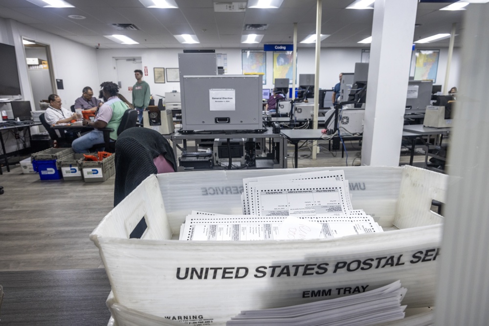 Contagem de votos nos EUA promete ser demorada e conturbada 