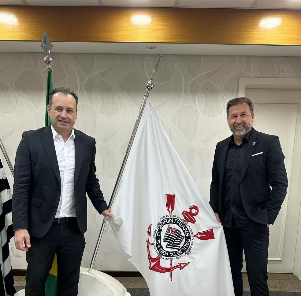 Corinthians anuncia Vinicius Cascone como novo diretor do clube 