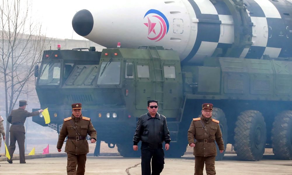 ‘Coreia do Norte está pronta para implantar seu armamento nuclear’, diz Kim Jong Un