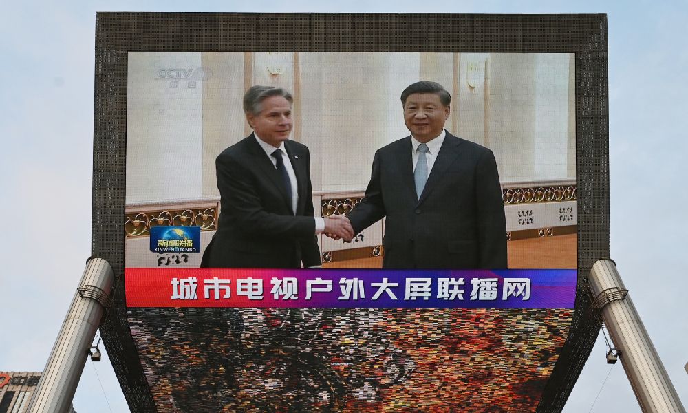 Xi Jinping se encontra com enviado de Biden e fala em ‘progresso’ na relação entre EUA e China