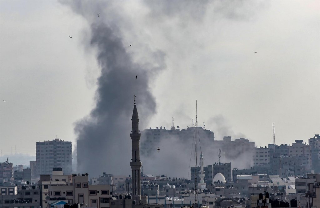 Israel concorda com cessar-fogo na Faixa de Gaza a partir desta sexta, diz imprensa local