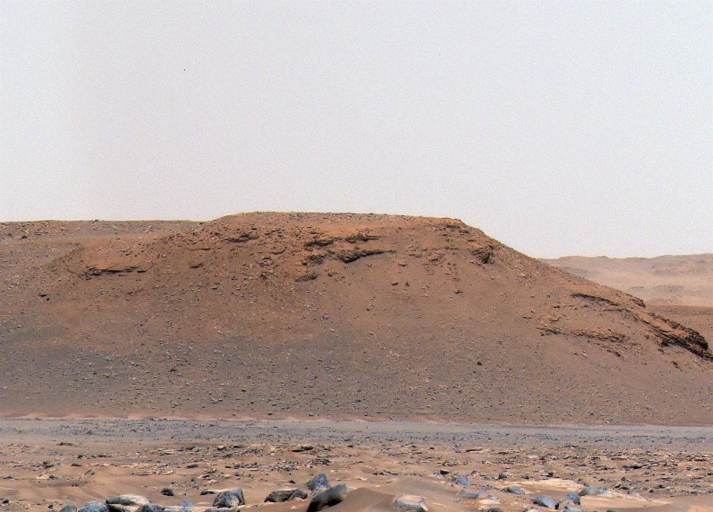 Estudo da Nasa comprova indícios de existência de rio e lago em Marte