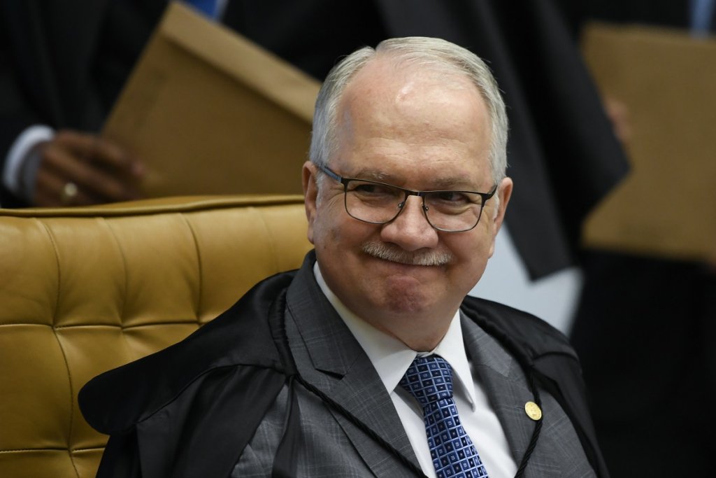 Fachin rejeita recurso da PGR e remete caso sobre anulação das condenações de Lula ao plenário do STF