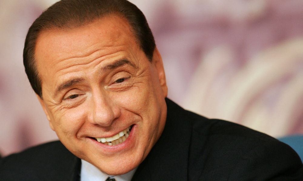 Funeral de Berlusconi é marcado para esta quarta-feira na catedral de Milão