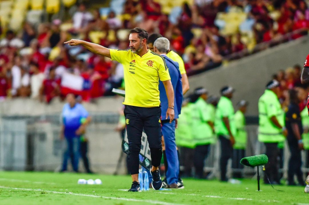 Vitor Pereira desabafa após empate do Flamengo contra o Madureira: ‘Não somos máquinas’