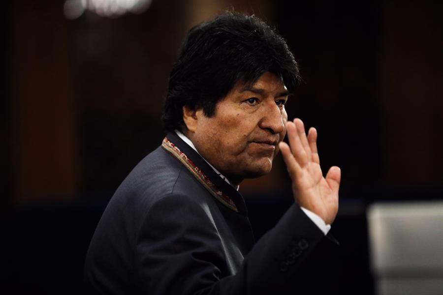 Presidente da Bolívia é expulso do partido de Evo Morales