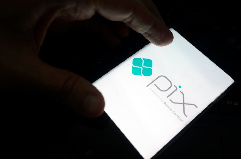 Após vazamento de dados, Procon-SP defende mudanças nas regras do Pix