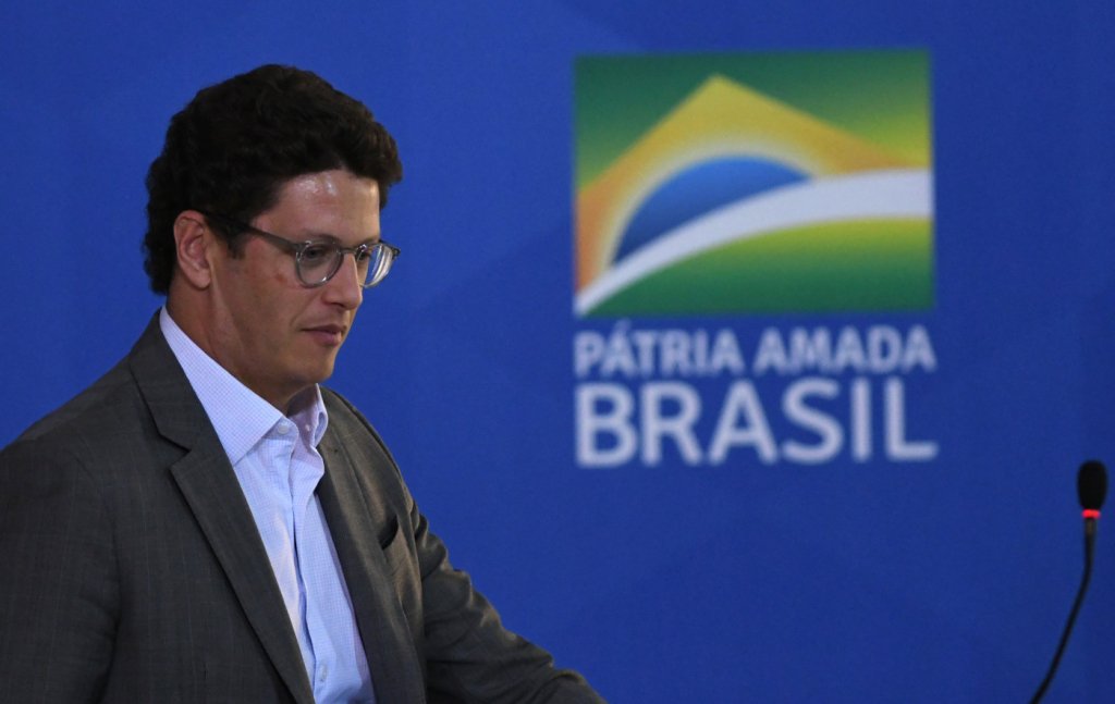 Investigações contra Ricardo Salles são enviadas à Justiça do Pará