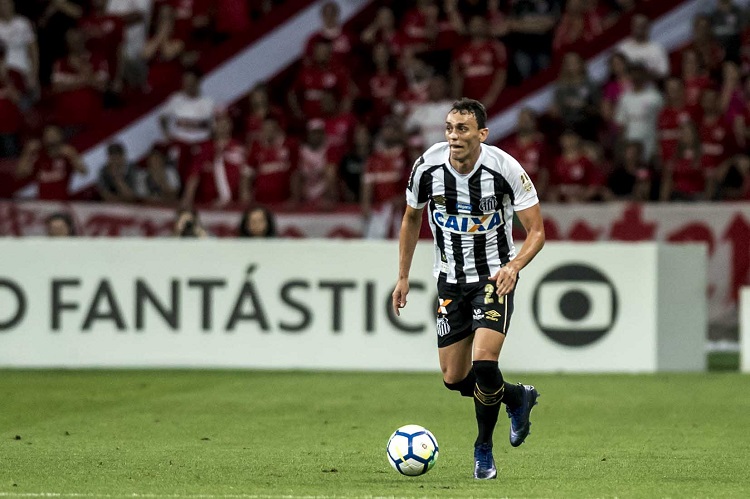 Santos anuncia pré-contrato com o meio-campista Diego Pituca