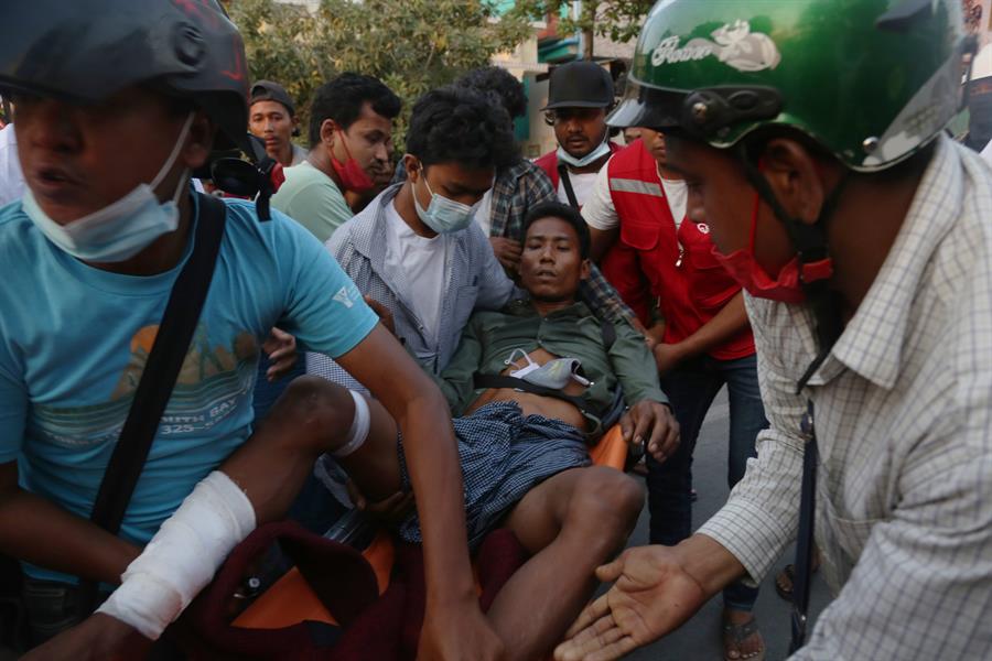Protesto contra golpe militar em Myanmar tem 18 mortos após repressão da polícia