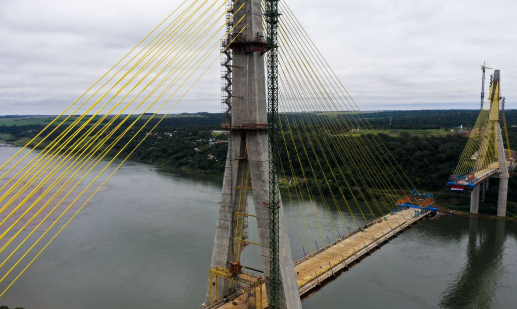 Nova ponte entre Brasil e Paraguai deve ser concluída em novembro