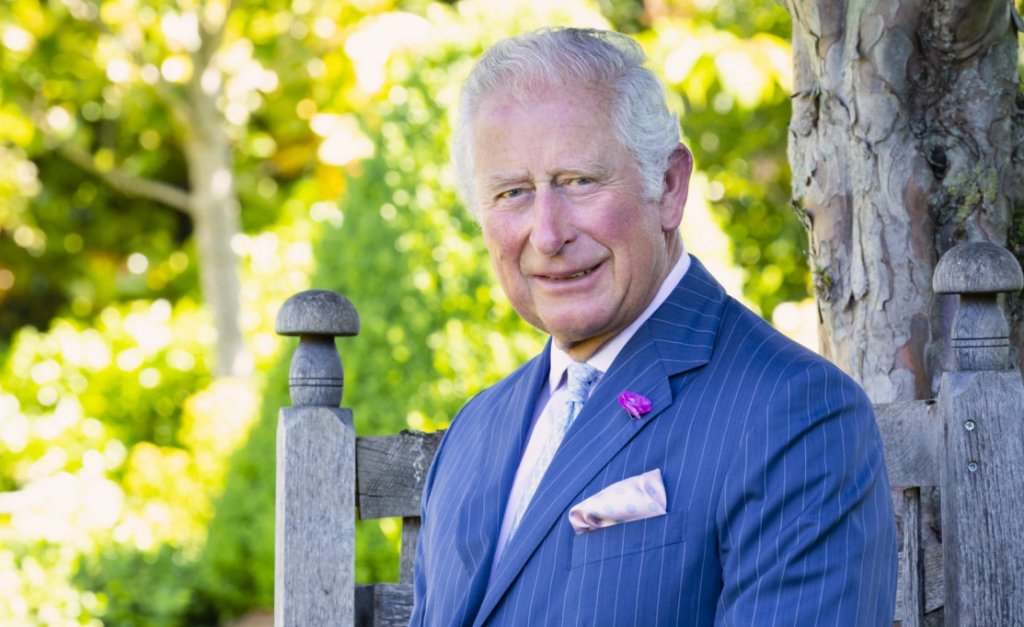 Membros da Família Real Britânica parabenizam príncipe Charles em seu aniversário de 73 anos