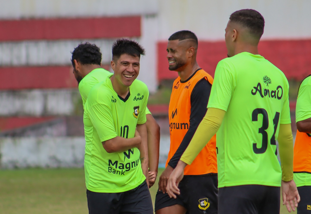 Xodó do torcedor do Palmeiras, argentino volta ao Brasil para ajudar time paulista na Série C