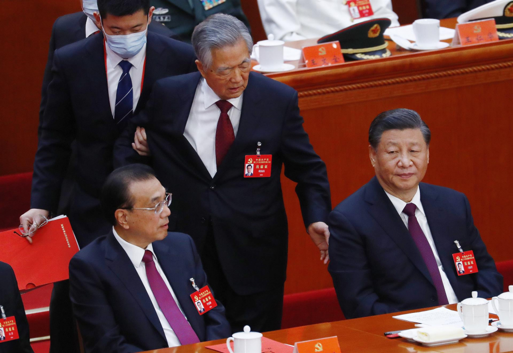 Ex-presidente chinês é retirado à força de Congresso do Partido Comunista da China