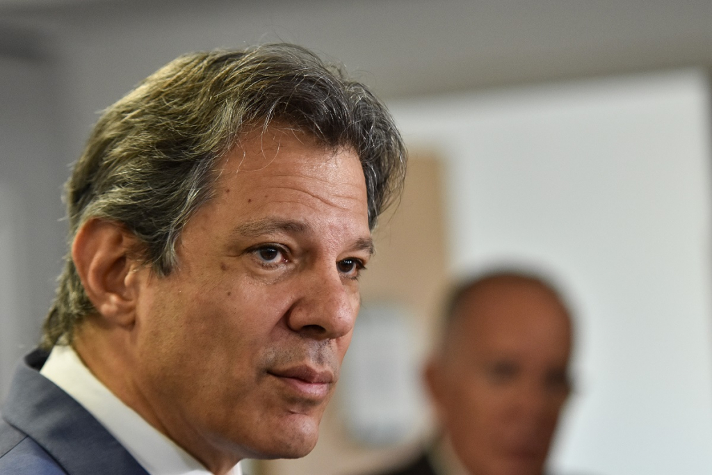 Haddad diz que até 600 sites de apostas vão ser banidos nos próximos dias 