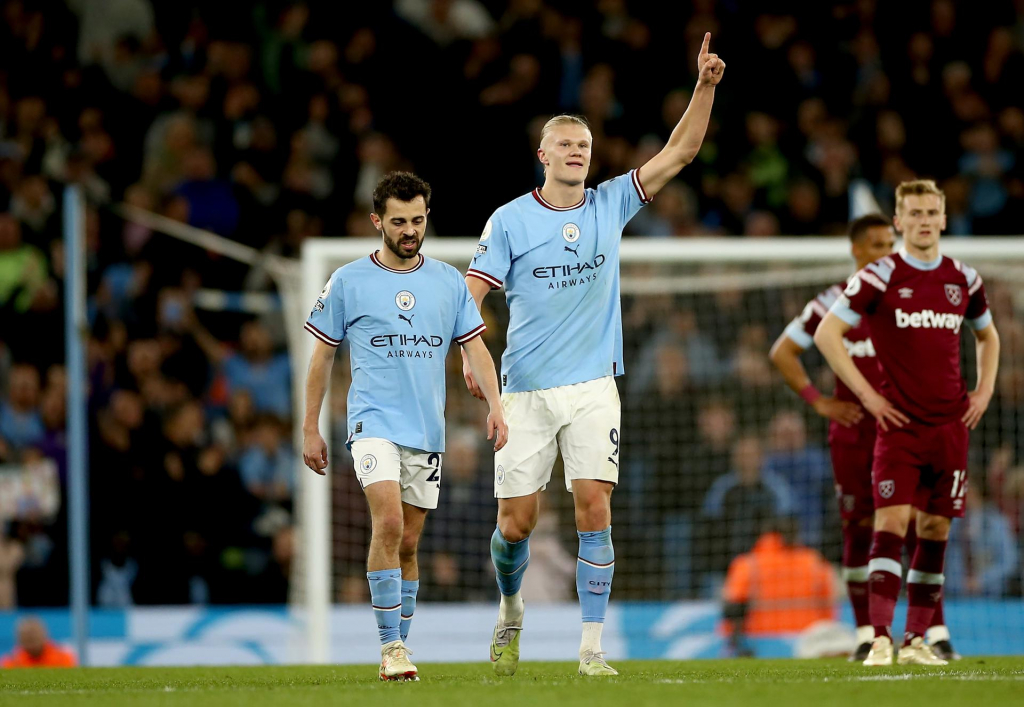 Haaland bate recorde, Manchester City vence West Ham e retoma liderança do Inglês