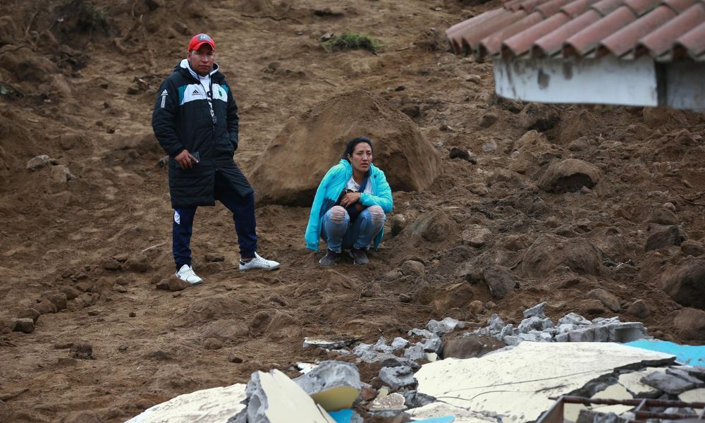 Deslizamento de terra deixa ao menos 16 mortos no sul do Equador