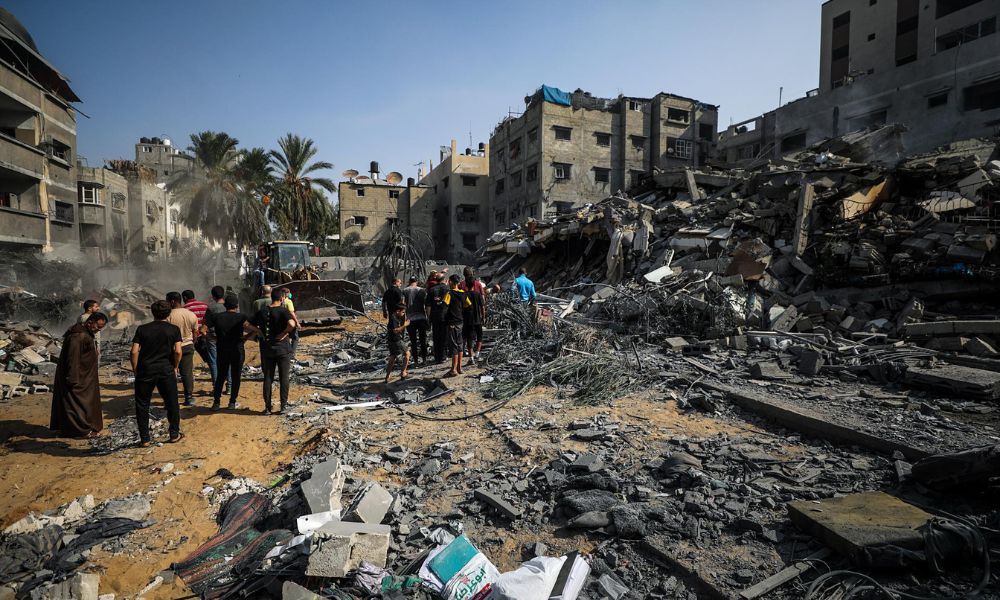 Faixa de Gaza fica sem comunicação após novos bombardeios de Israel