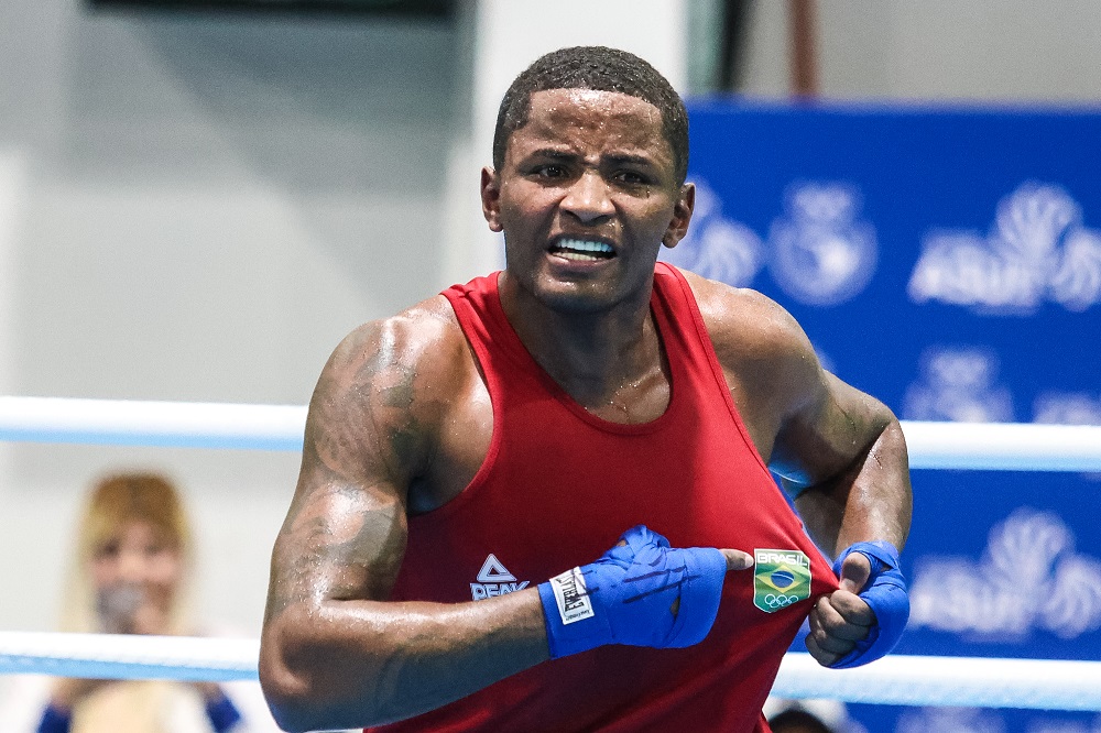 Bronze no Mundial de boxe de 2023, brasileiro Wanderson de Oliveira está fora das Olimpíadas