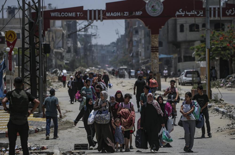 ONU aponta que 80% da população de Gaza está deslocada devido à guerra com Israel 