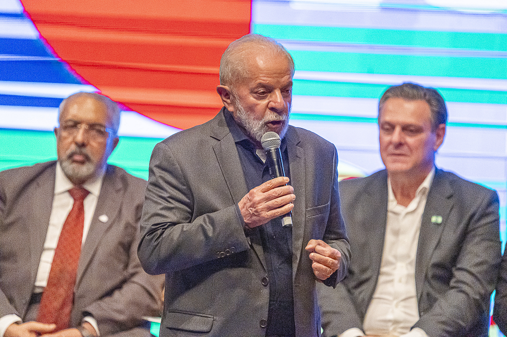 Presidente Lula diz que governo está determinado a falar com governadores e renegociar dívida dos Estados