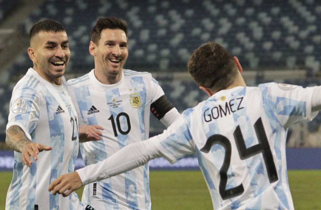 Argentina faz 4 a 1 na Bolívia e fecha fase de grupos em 1º no Grupo A