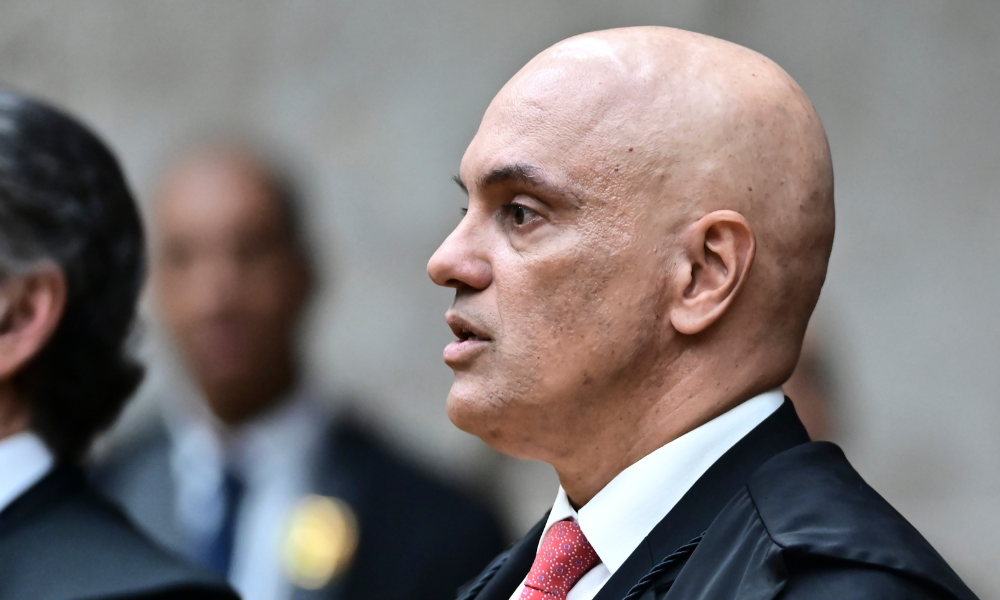 Comitê da Câmara dos EUA divulga decisões sigilosas de Alexandre de Moraes removendo perfis do ‘X’