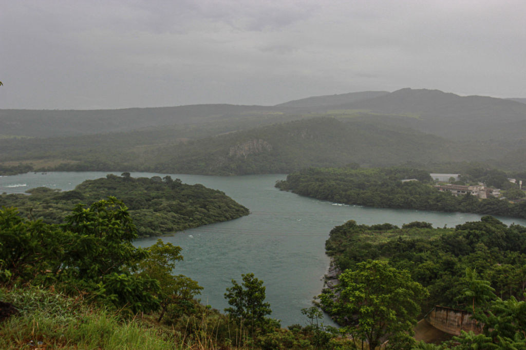Volume de rios e reservatórios no Brasil reduziu 15% em 35 anos, diz pesquisa