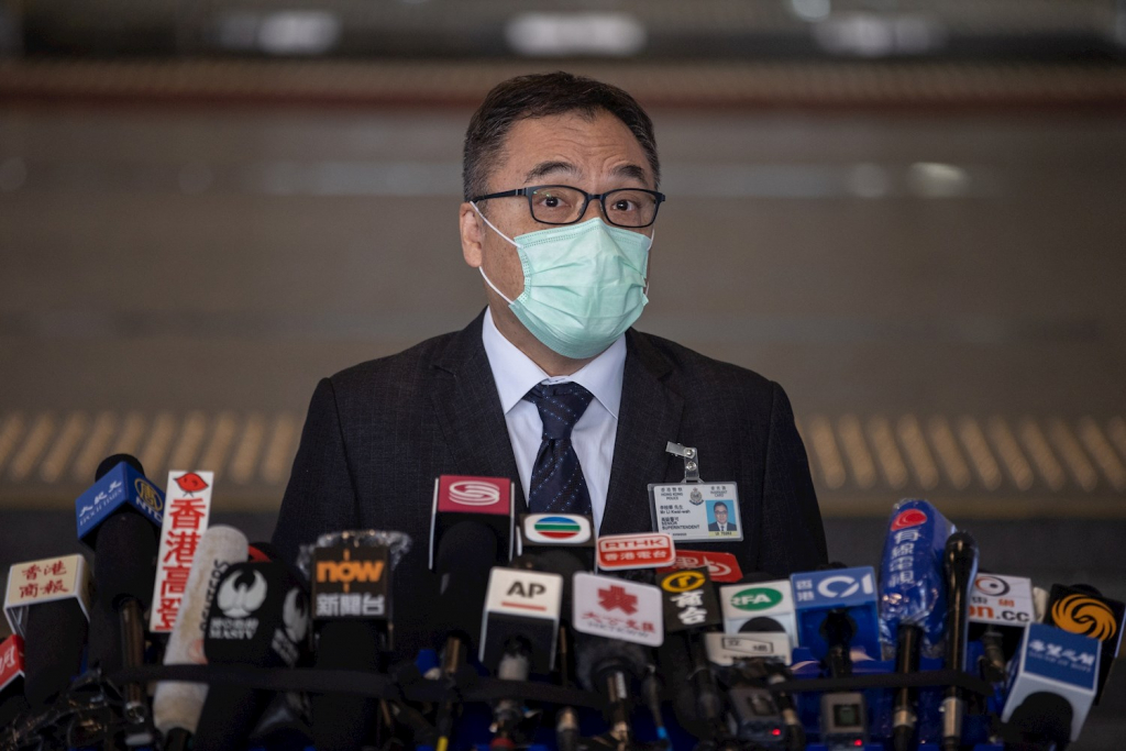 Polícia de Hong Kong prende ex-parlamentares e ativistas pró-democracia