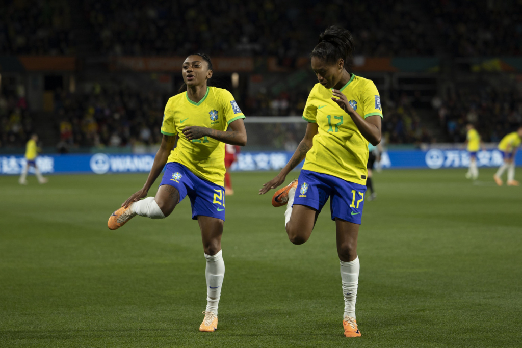 Revanche e possível desfalque viram combustível para Brasil vencer a França na Copa do Mundo feminina