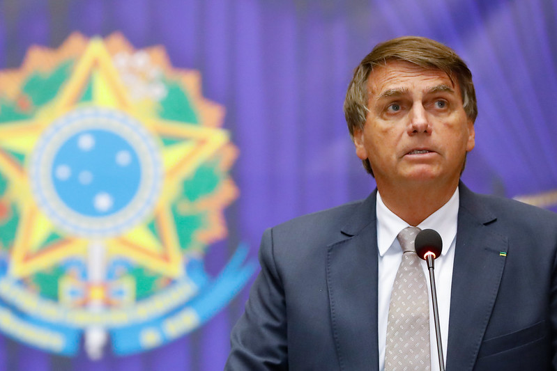 Caso no MEC: Cármen Lúcia envia à PGR ação que pede investigação de Bolsonaro