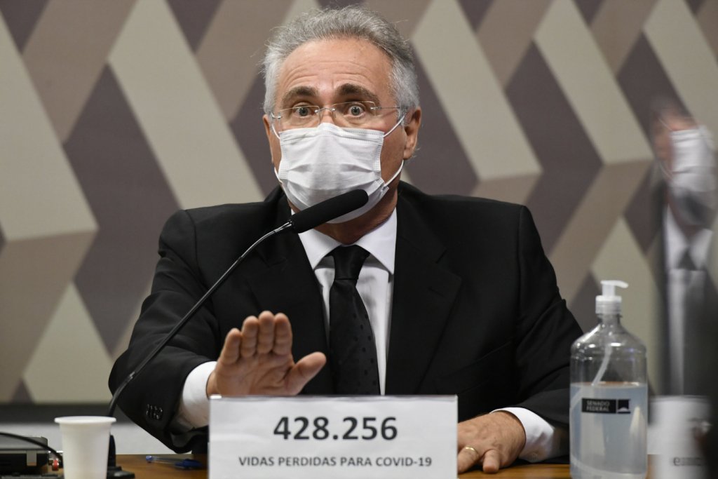 ‘Renan Calheiros cria situações para atacar Bolsonaro e proteger governadores’, diz senador