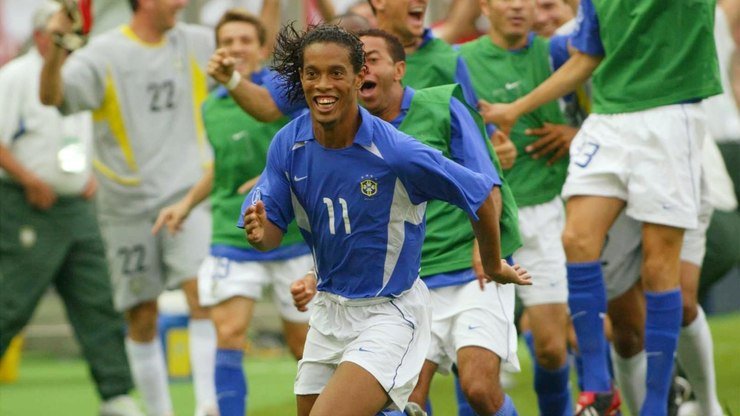 Ronaldinho Gaúcho é indicado ao prêmio de melhor jogador do século XXI; veja concorrentes
