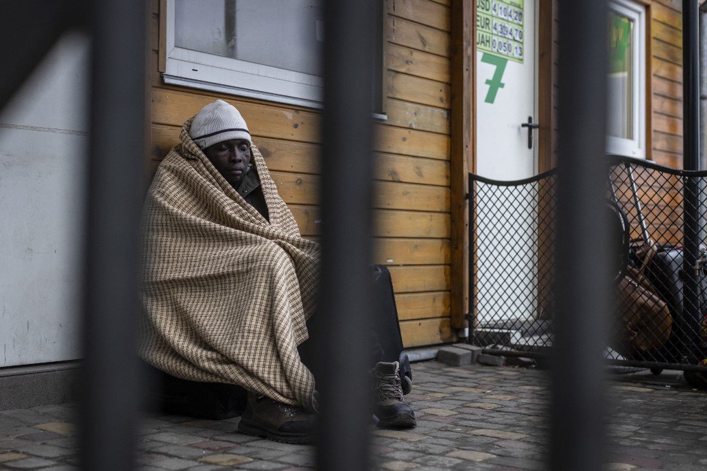 ONU pede tratamento igualitário a africanos que tentam deixar a Ucrânia
