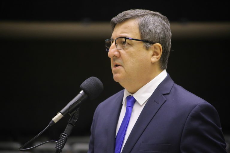 Relator da LDO critica vetos do governo federal e defende derrubada no Congresso
