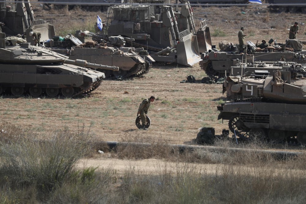 Israel admite ‘erros’ de inteligência ao não prever ataques do Hamas