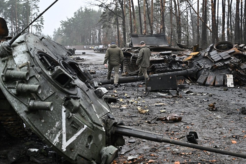 Rússia volta a bombardear alvos perto de Kiev e também em Lviv