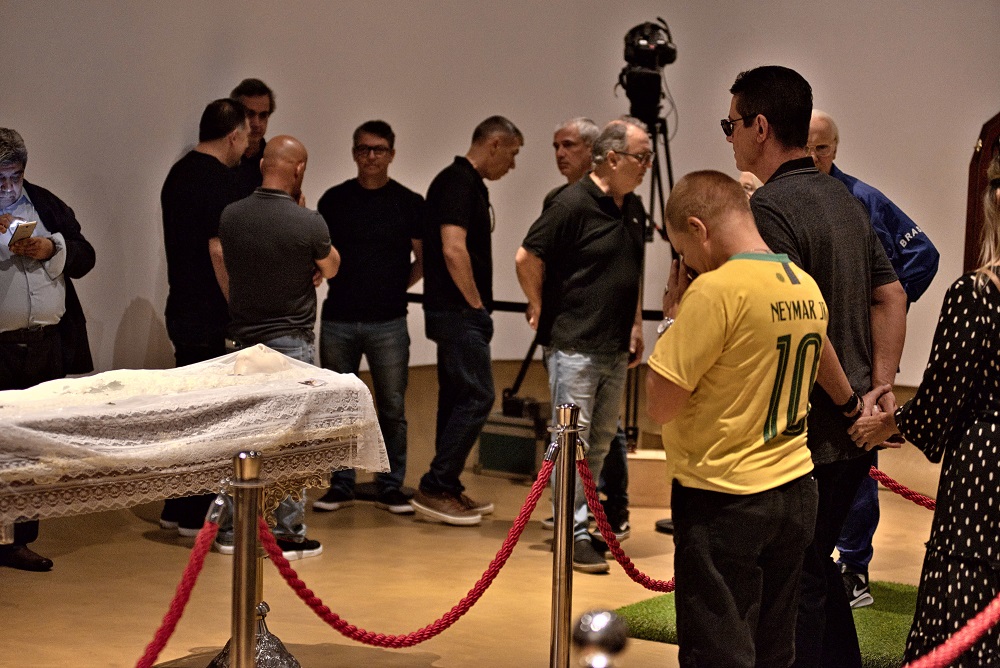 Corpo de Zagallo é sepultado em cemitério no Rio de Janeiro