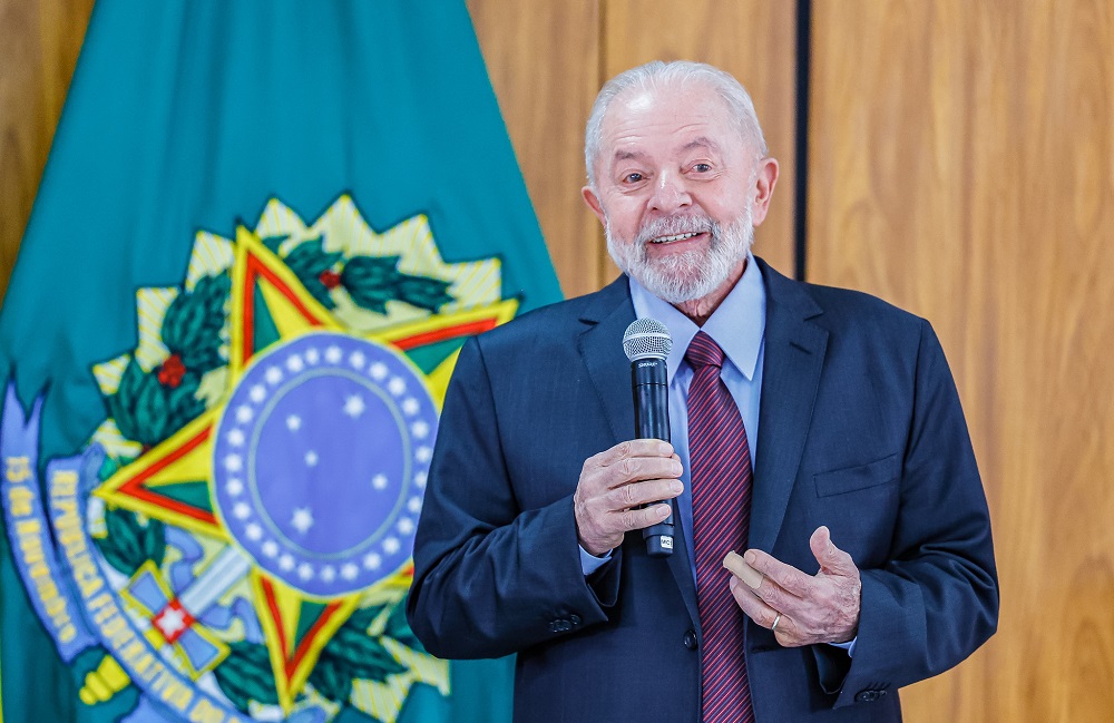Mauro Vieira confirma que Lula participará da cúpula do Brics em Kazan