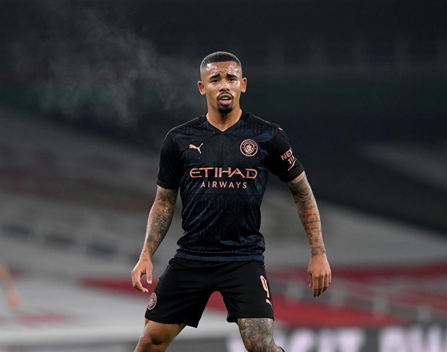 Atacante do Manchester City, Gabriel Jesus testa positivo para a Covid-19