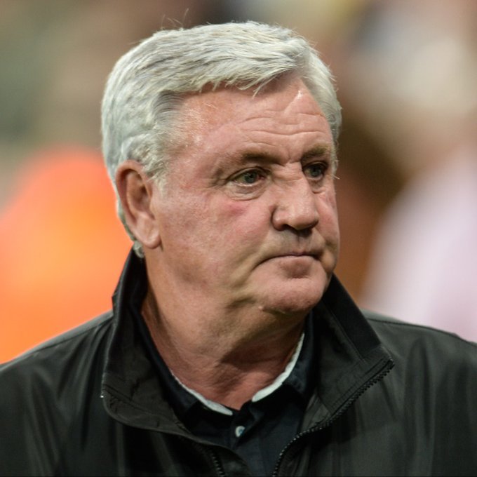 Novo rico, Newcastle começa renovação com demissão do técnico Steve Bruce