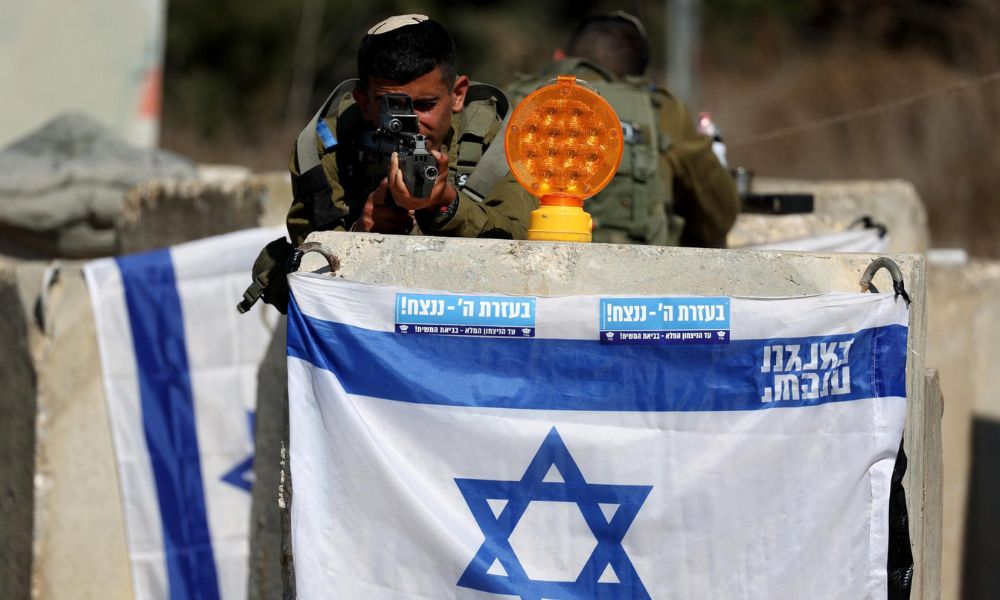 Exército israelense eleva para 224 o número de reféns mantidos pelo Hamas em Gaza