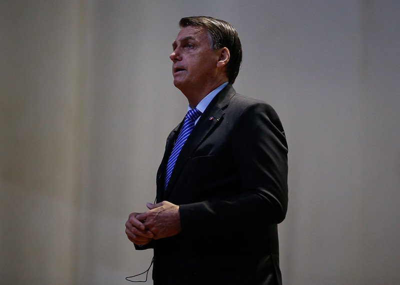 Oposição protocola novo pedido de impeachment e pede CPI contra Bolsonaro