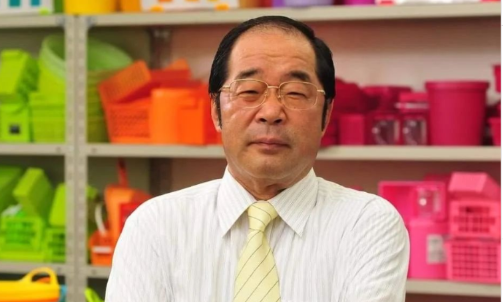 Hirotake Yano, fundador das lojas Daiso, morre aos 80 anos