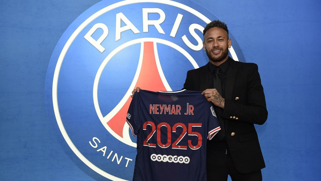 Neymar renova contrato com o PSG até 2025: ‘Acredito neste projeto’