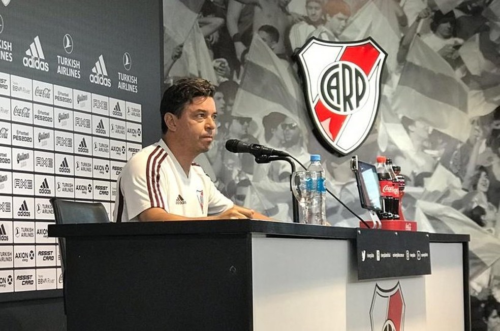 Marcelo Gallardo anuncia que deixará o River Plate ao final de 2022